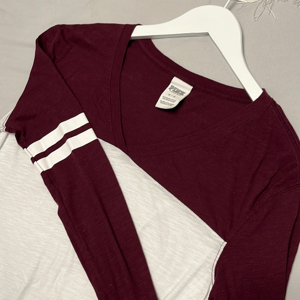 PINK Victoria’s Secret long sleeve v-neck